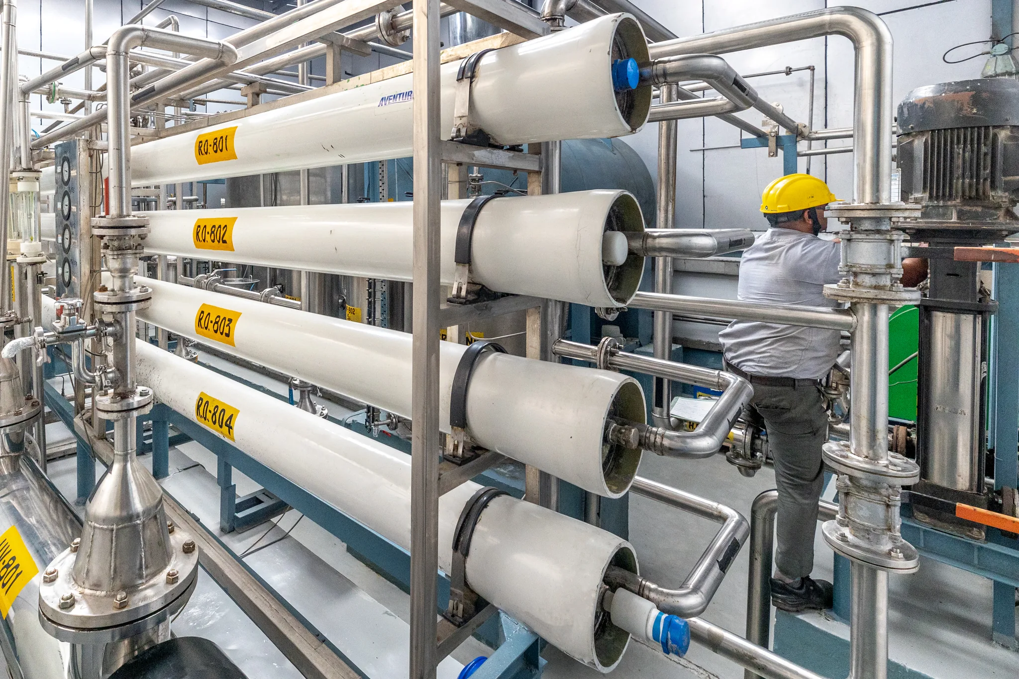 Reverse-osmosis water treatment